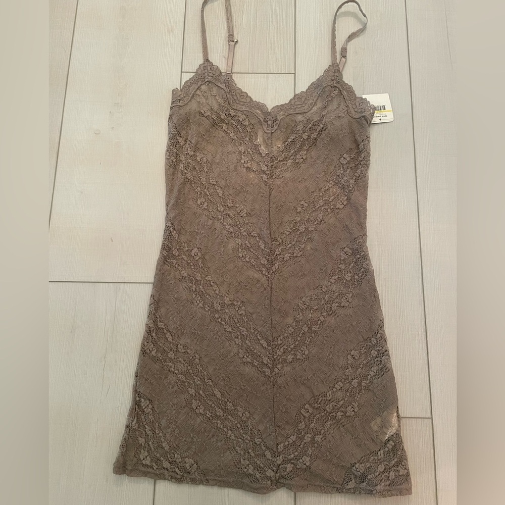 NWT FREE PEOPLE  intimates Mini Slip Dress lace champagne nude medium